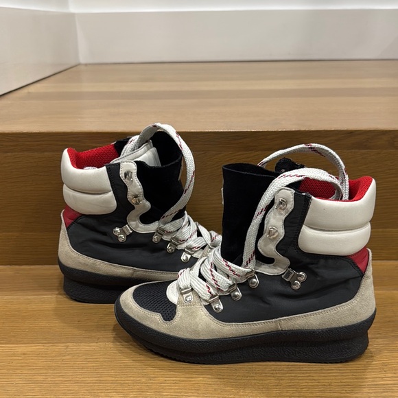 Isabel Marant Black and White High-Top Boots - Picture 2 of 12